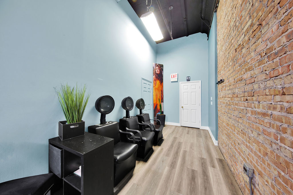 4235 S Archer Avenue, Chicago, IL 60632