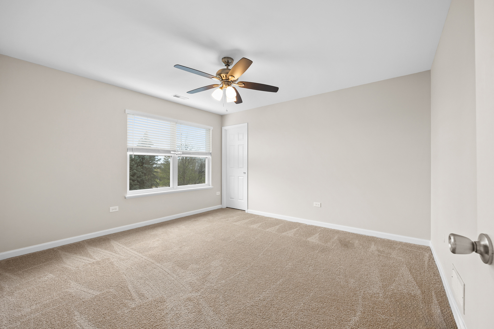 304 CLARIDGE Circle, Bolingbrook, IL 60440