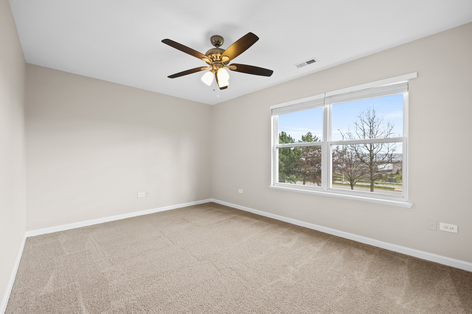 304 CLARIDGE Circle, Bolingbrook, IL 60440