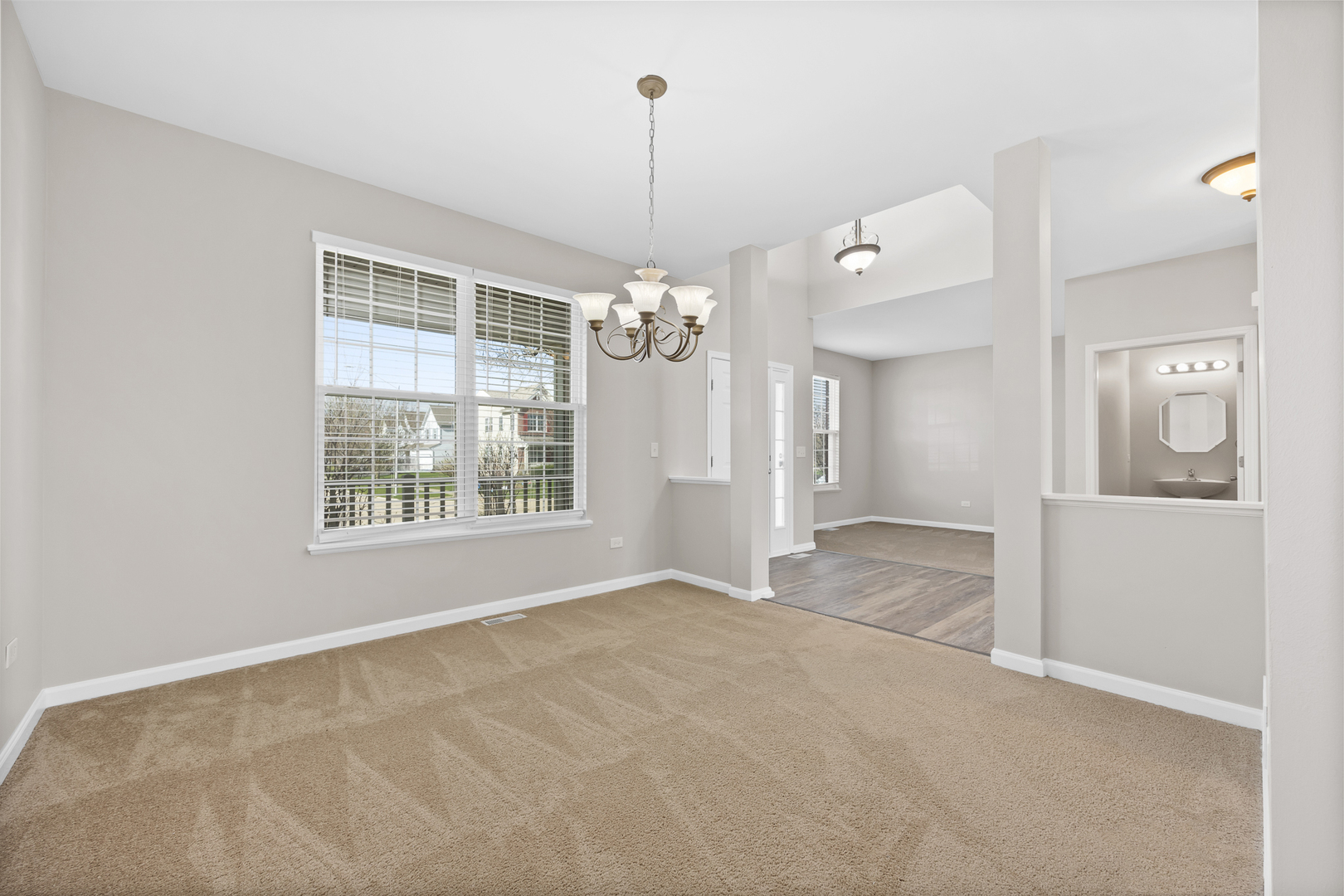 304 CLARIDGE Circle, Bolingbrook, IL 60440