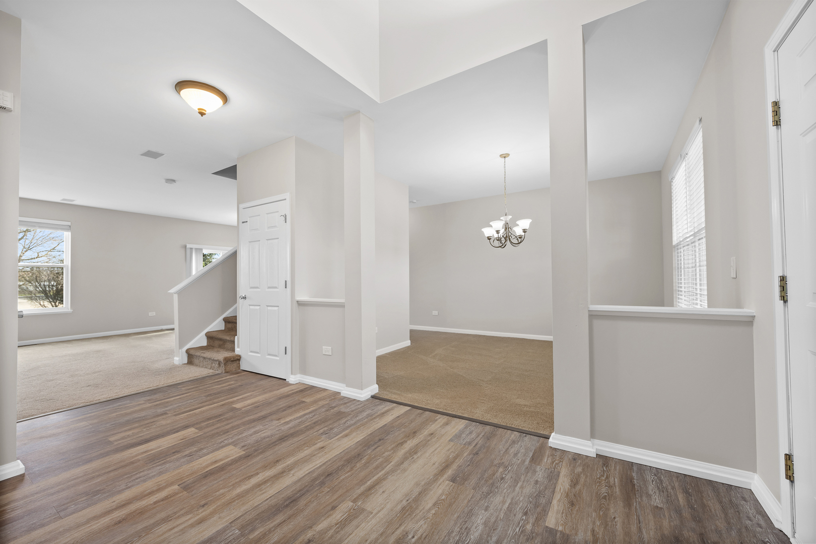 304 CLARIDGE Circle, Bolingbrook, IL 60440