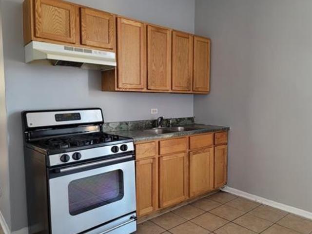 3538 W Grenshaw Street, Chicago, IL 60624