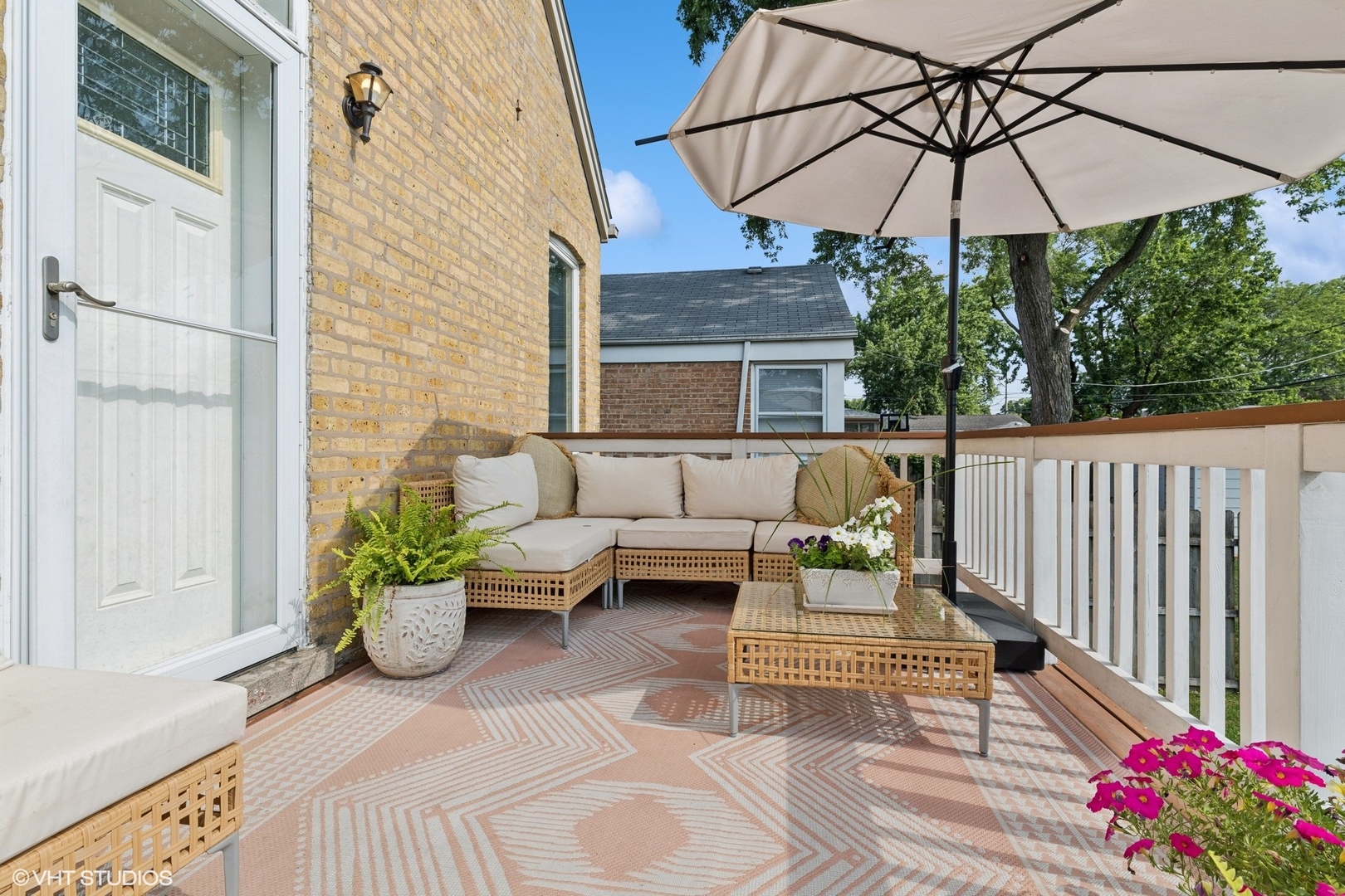 7305 N Oketo Avenue, Chicago, IL 60631