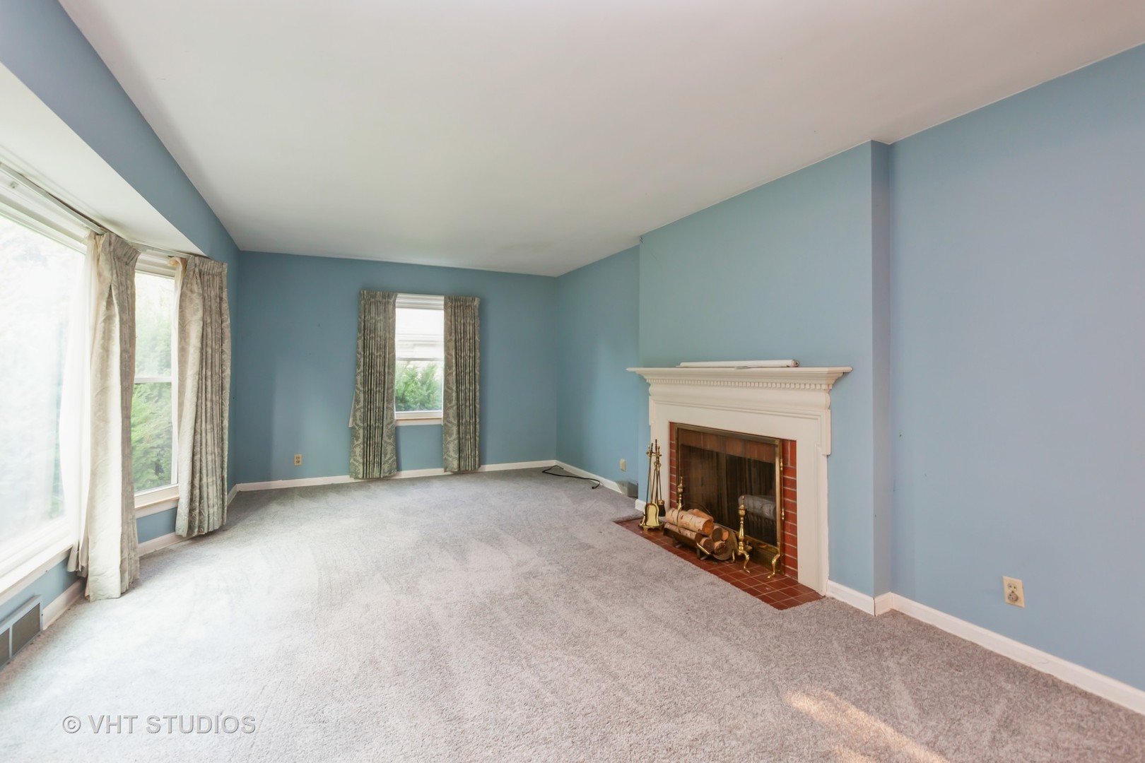 228 4th Street, Downers Grove, IL 60515