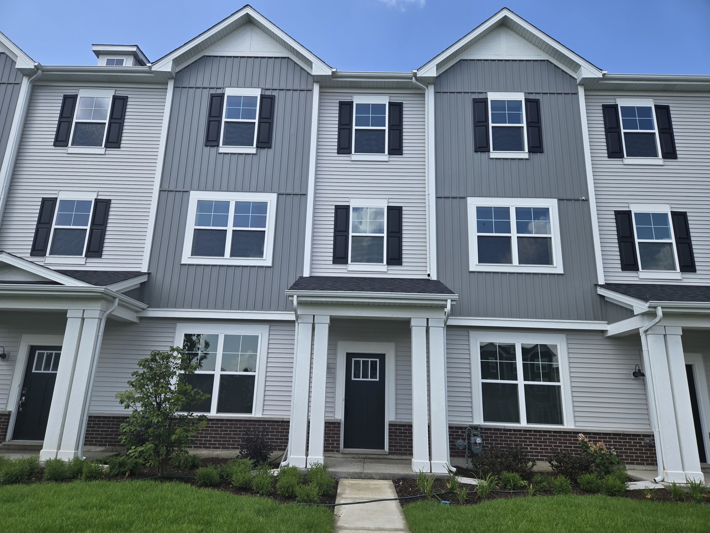 4509 Chelsea Manor Circle, Aurora, IL 60504