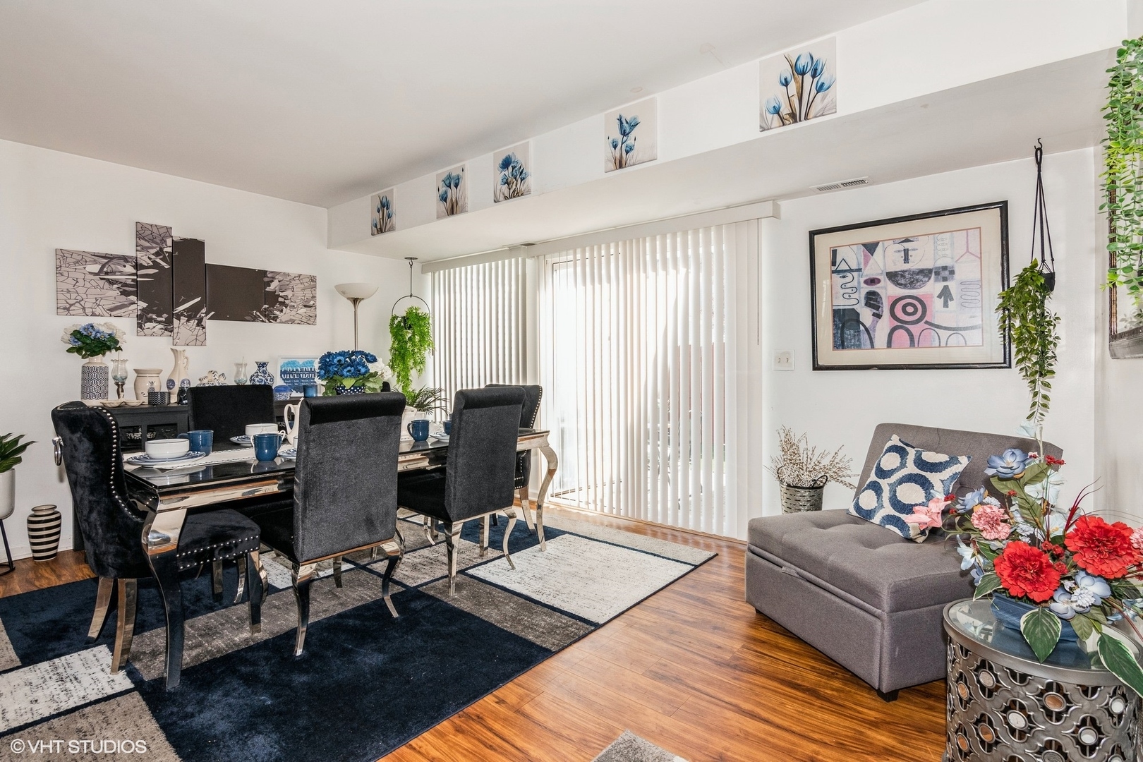 120 Presidential Boulevard, Oswego, IL 60543