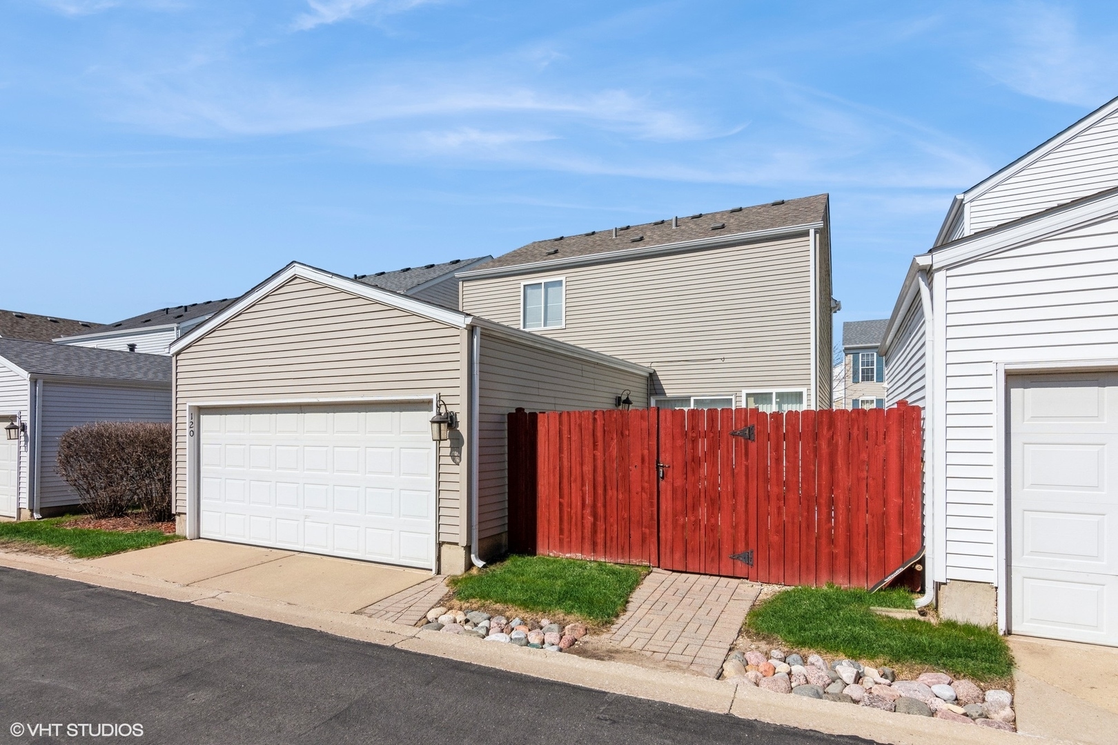 120 Presidential Boulevard, Oswego, IL 60543