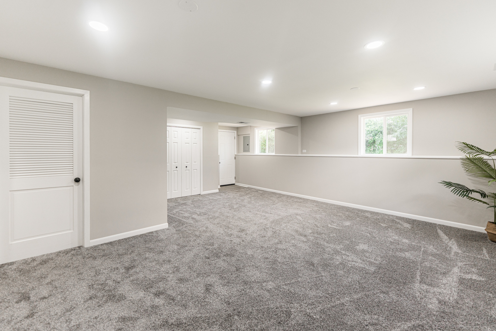 22 W Prairie Avenue, Lombard, IL 60148