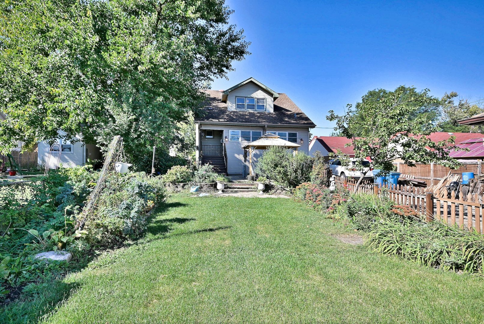 245 S Addison Street, Bensenville, IL 60106