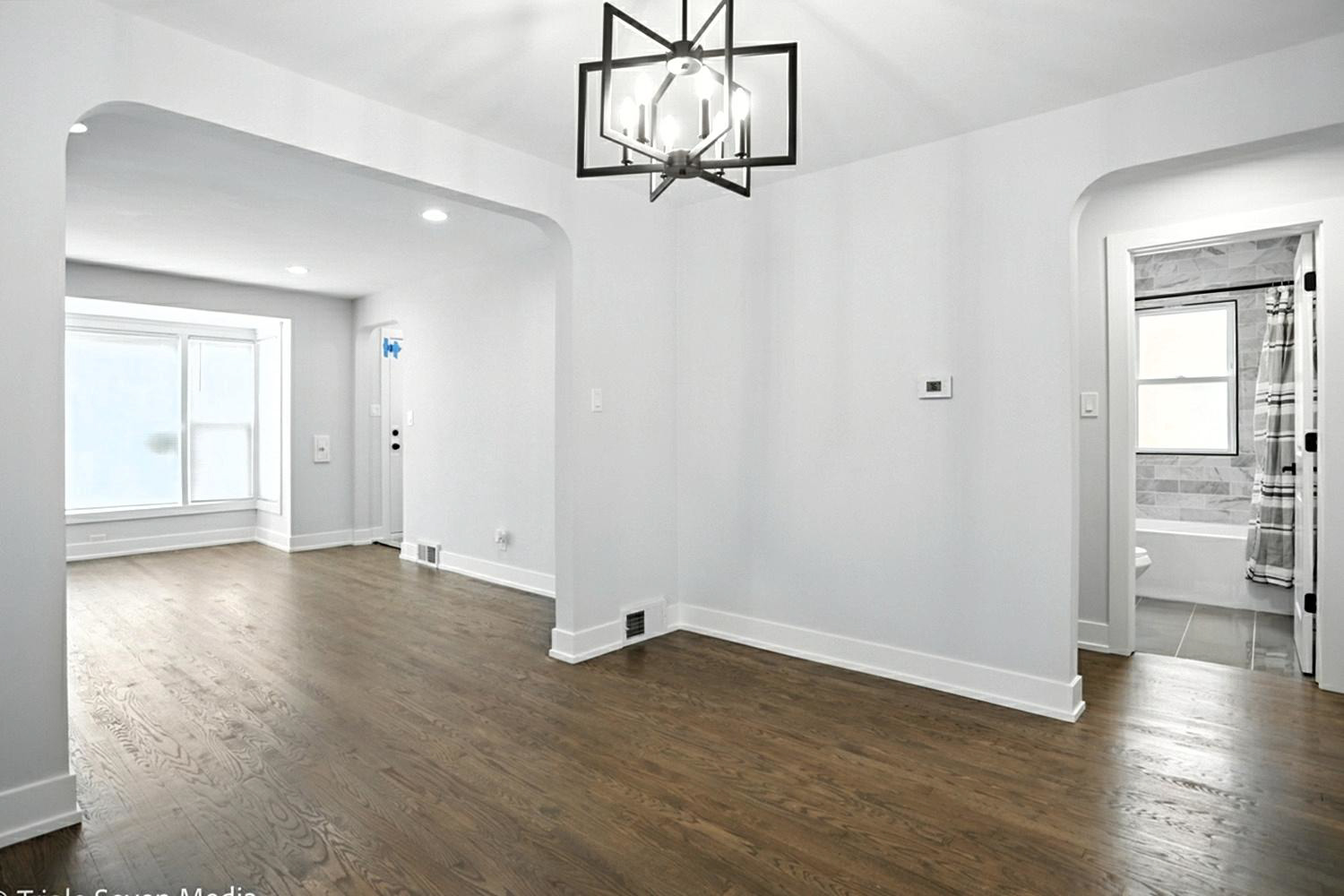 2808 W 84th Street, Chicago, IL 60652