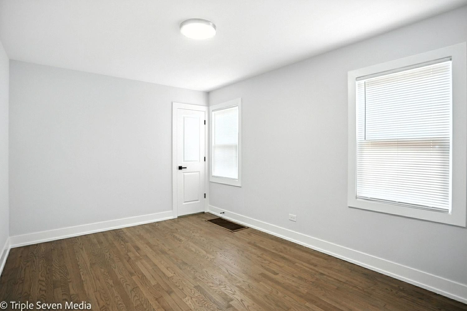 2808 W 84th Street, Chicago, IL 60652