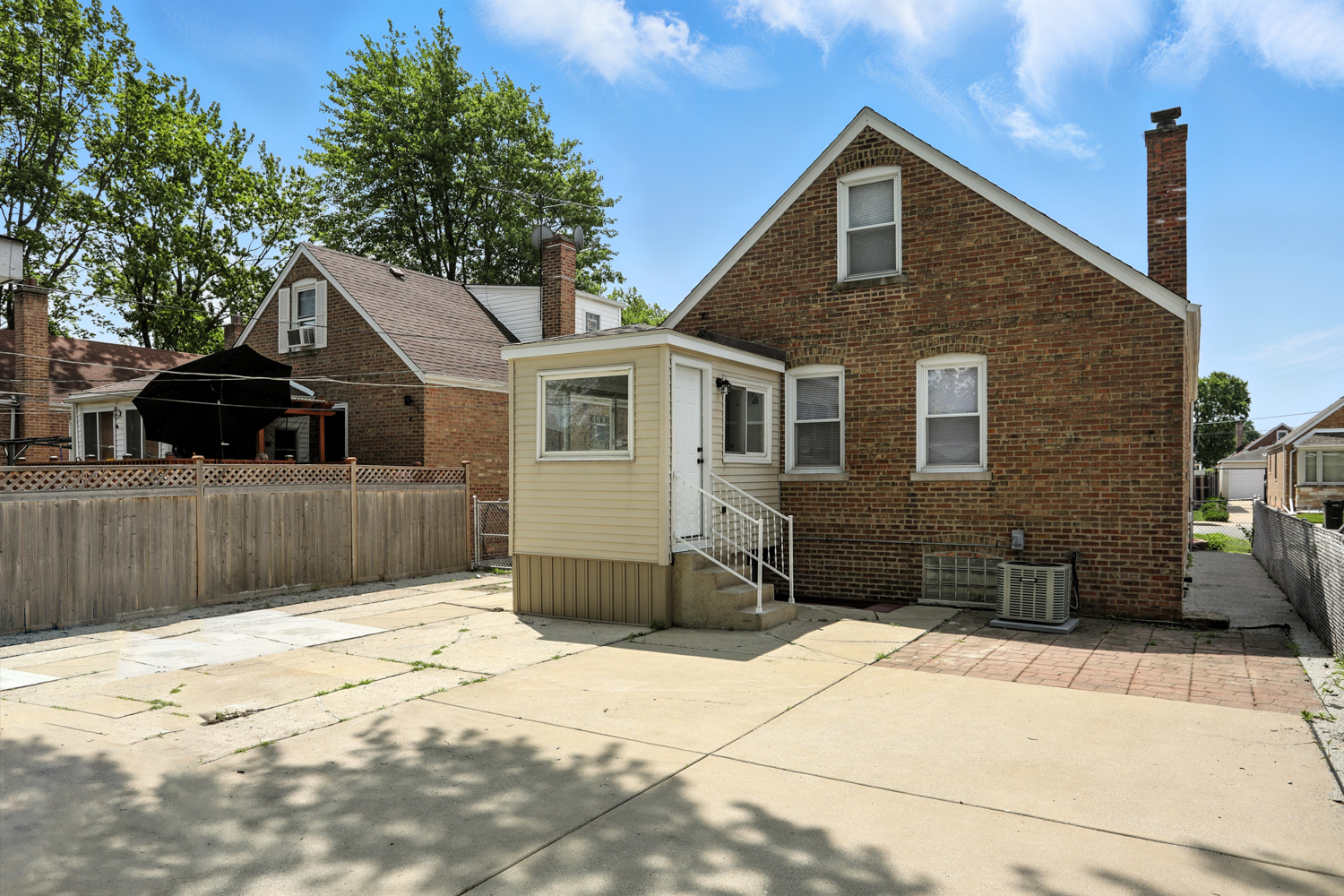 2808 W 84th Street, Chicago, IL 60652