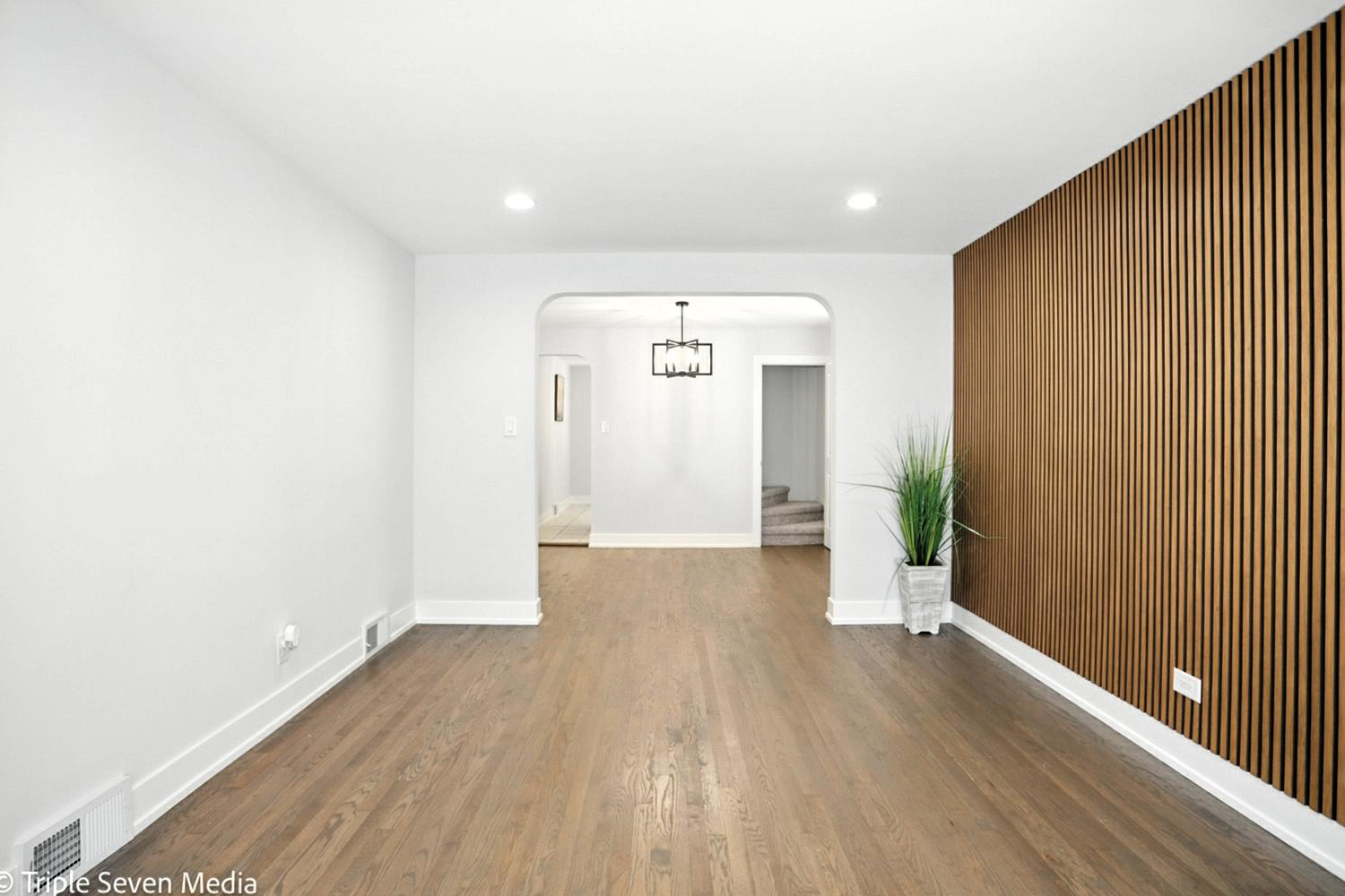 2808 W 84th Street, Chicago, IL 60652