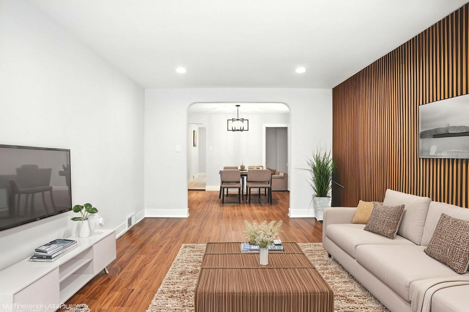 2808 W 84th Street, Chicago, IL 60652