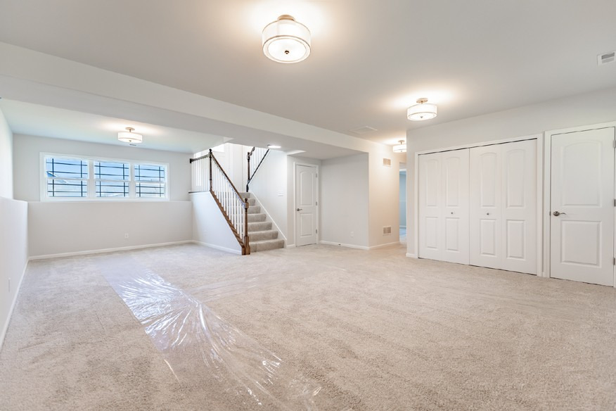 3022 W 84th Place, Merrillville, IN 46410