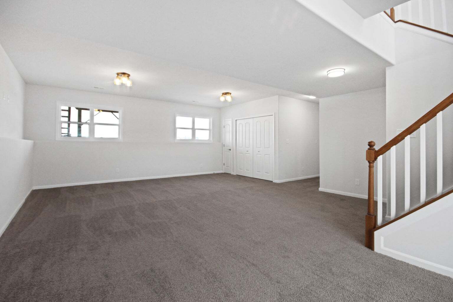 3022 W 84th Place, Merrillville, IN 46410