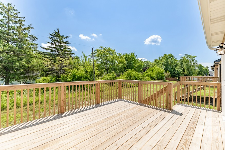 3022 W 84th Place, Merrillville, IN 46410