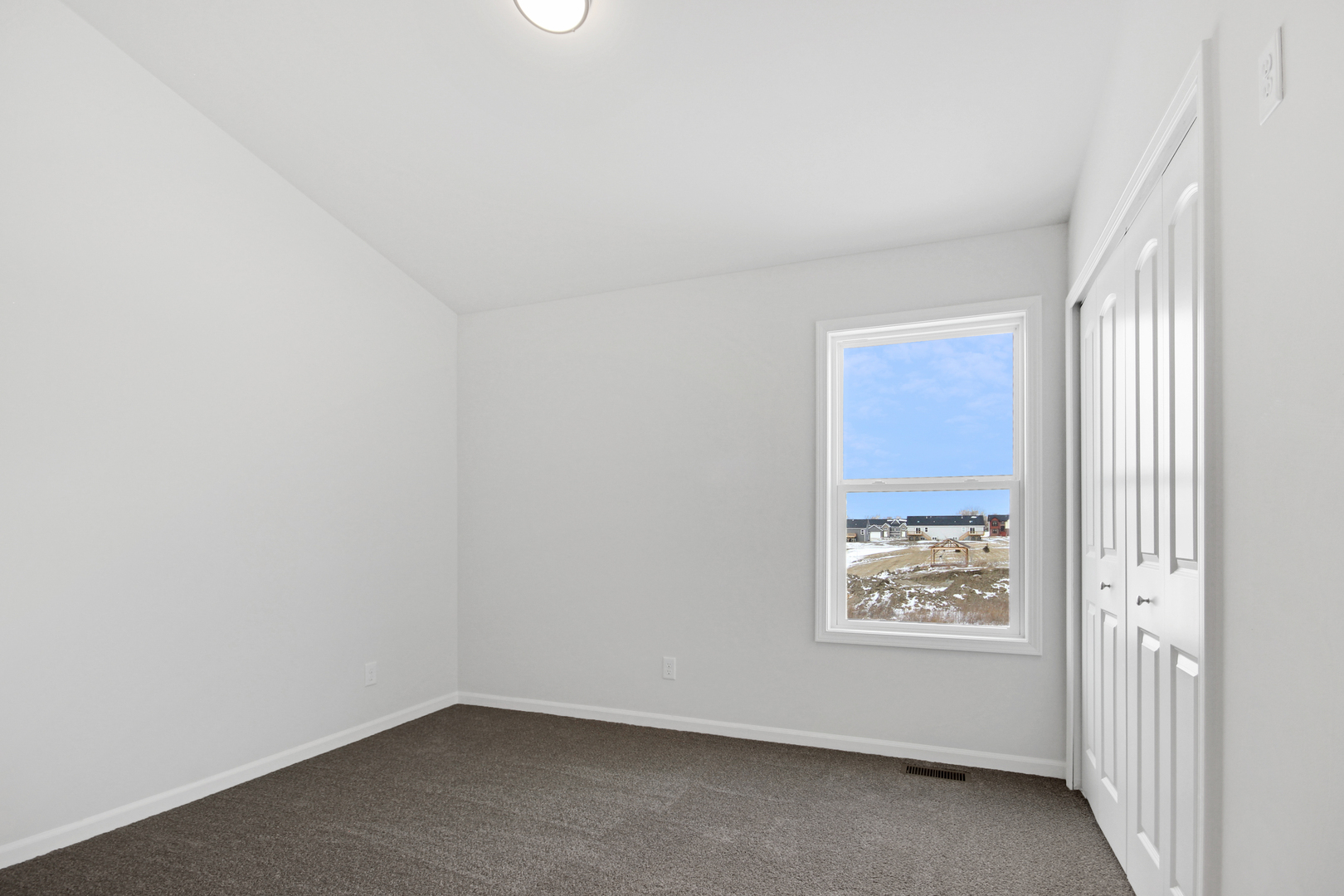 3022 W 84th Place, Merrillville, IN 46410