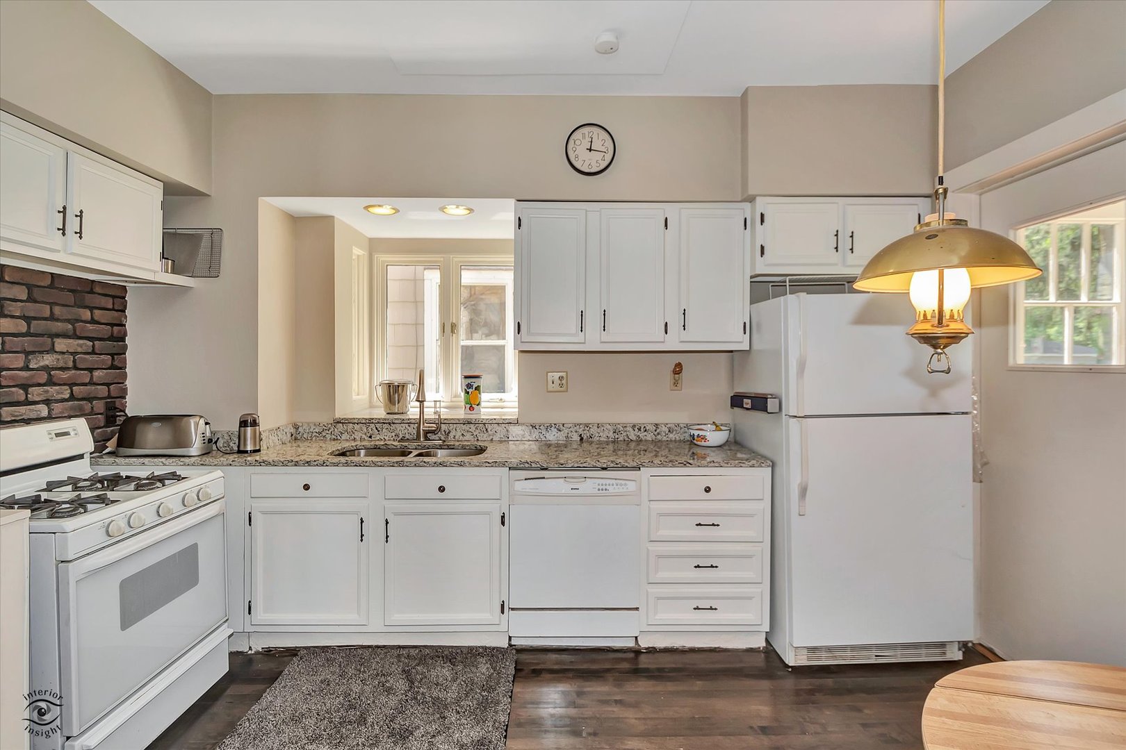 10446 S Prospect Avenue, Chicago, IL 60643