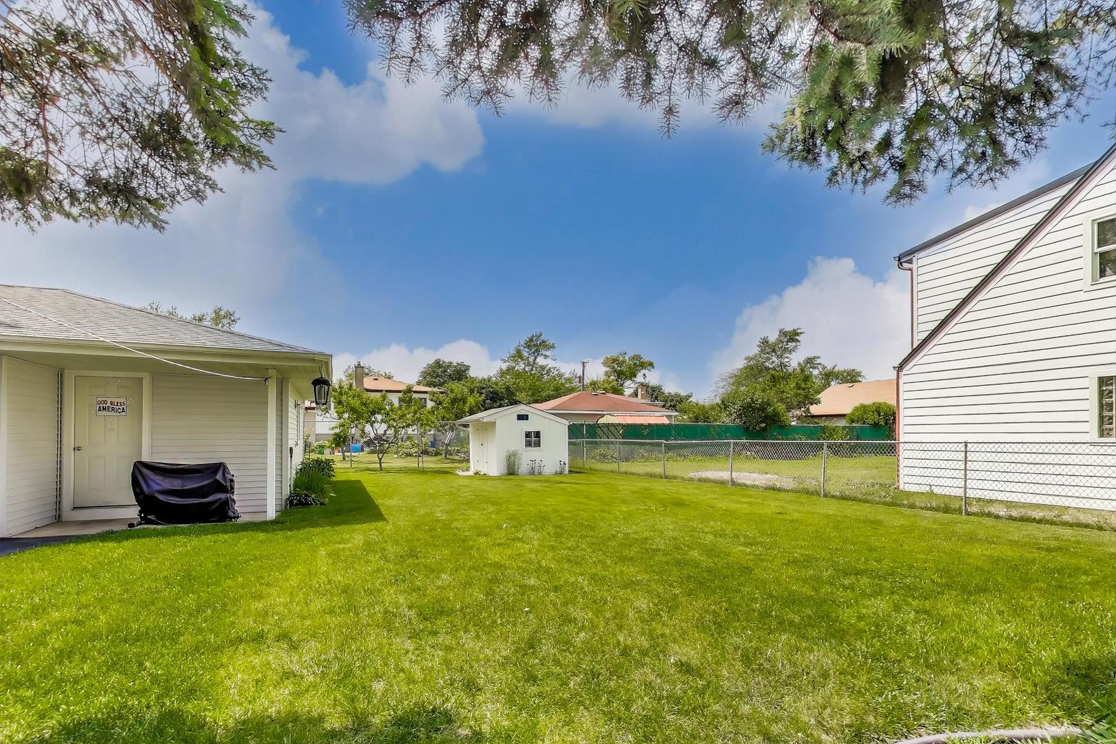 1920 Webster Lane, Des Plaines, IL 60018