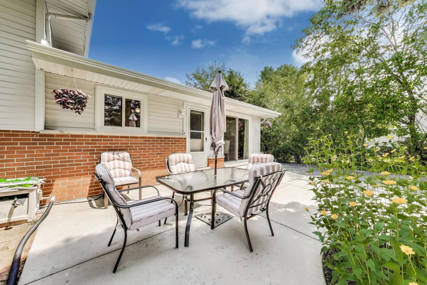 1920 Webster Lane, Des Plaines, IL 60018