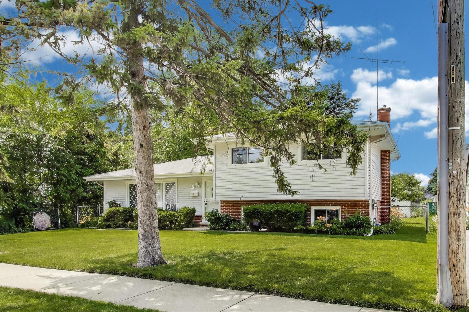 1920 Webster Lane, Des Plaines, IL 60018