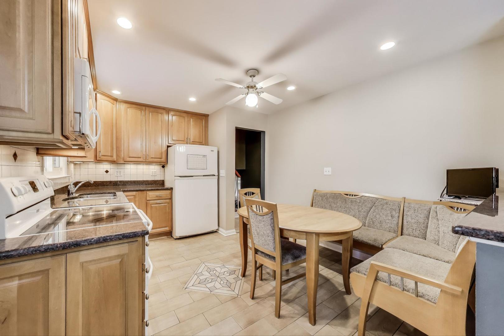 1920 Webster Lane, Des Plaines, IL 60018