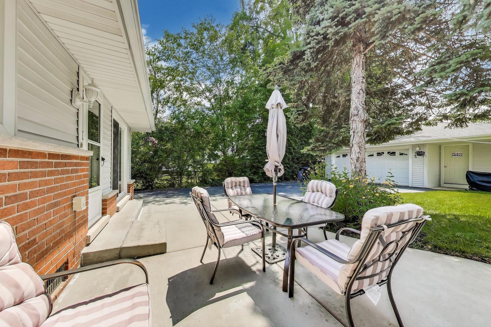 1920 Webster Lane, Des Plaines, IL 60018