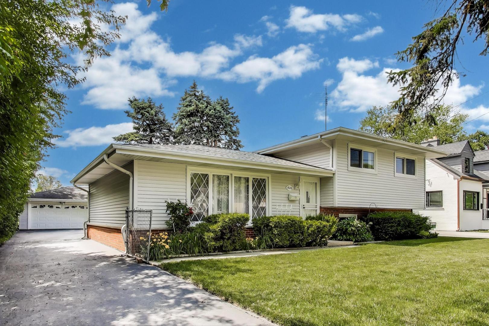 1920 Webster Lane, Des Plaines, IL 60018