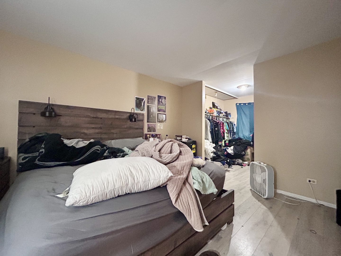 526 Alton Court, Carol Stream, IL 60188