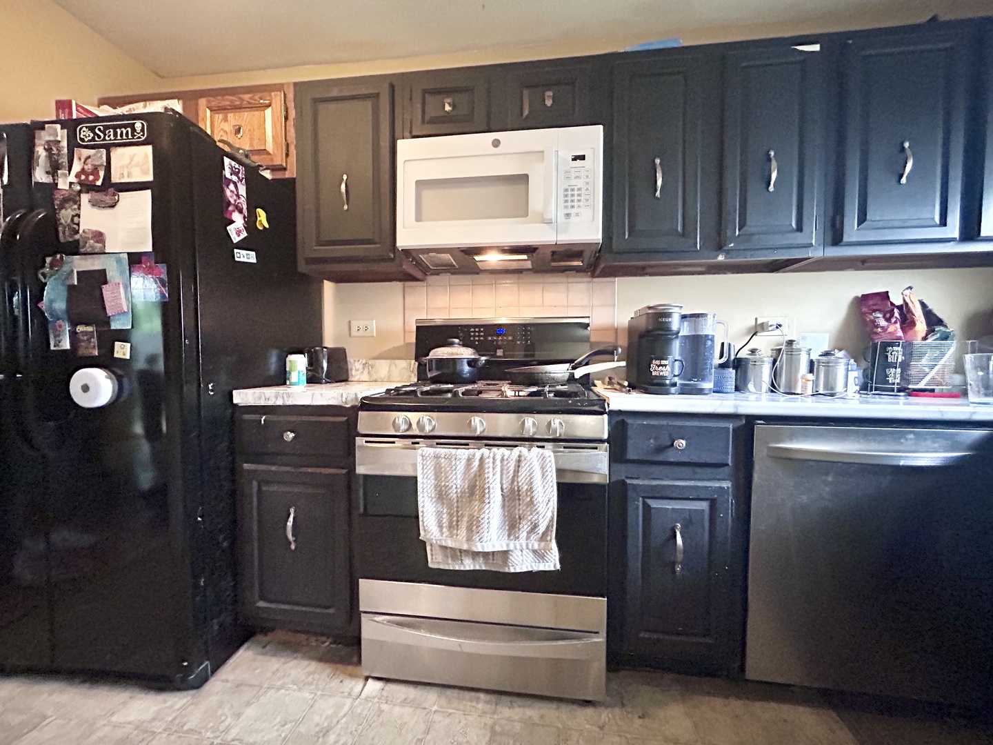 526 Alton Court, Carol Stream, IL 60188