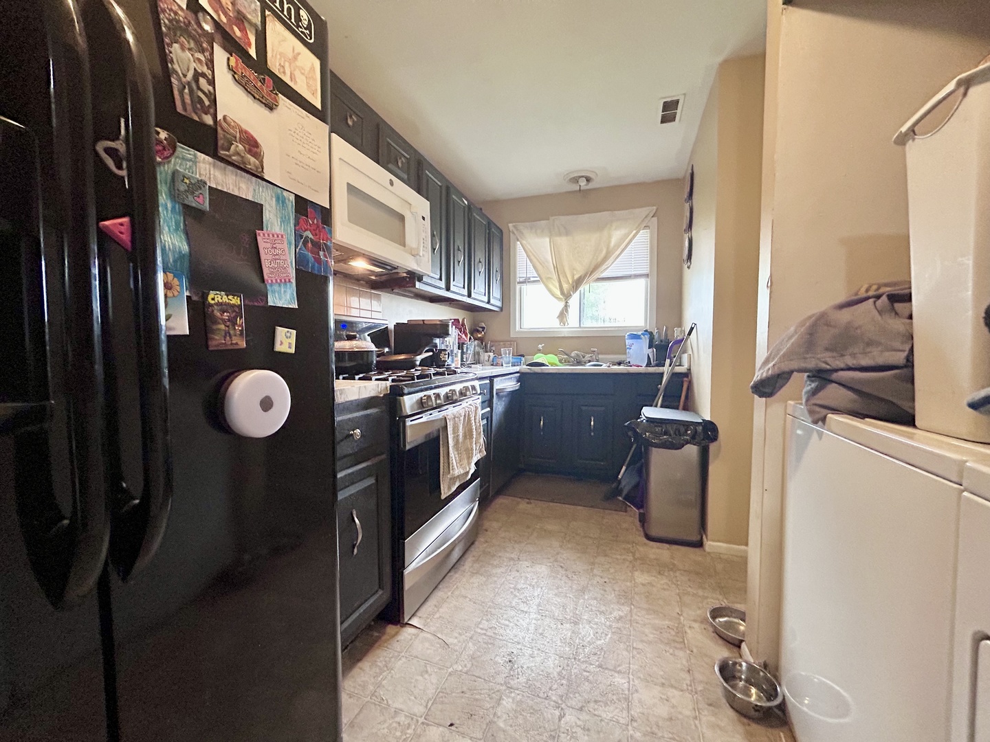 526 Alton Court, Carol Stream, IL 60188