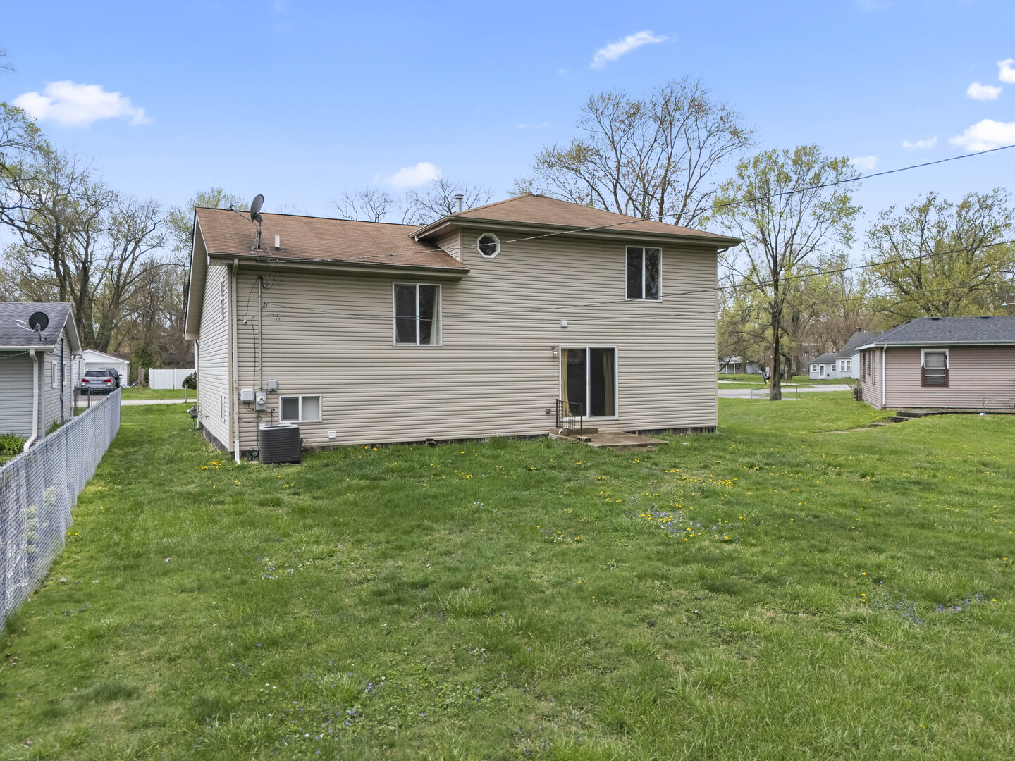 16215 S trumbull Avenue, Markham, IL 60428