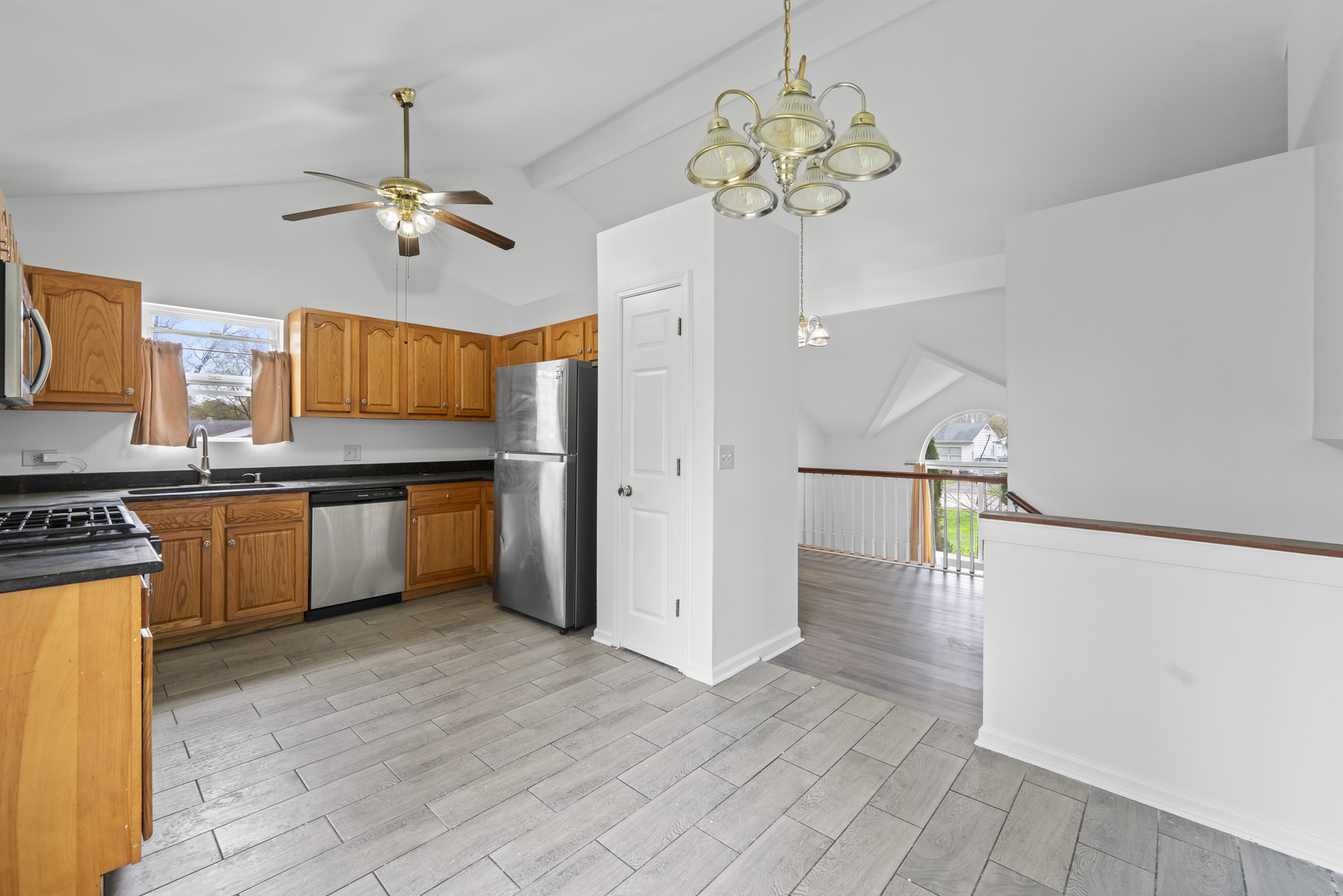 16215 S trumbull Avenue, Markham, IL 60428
