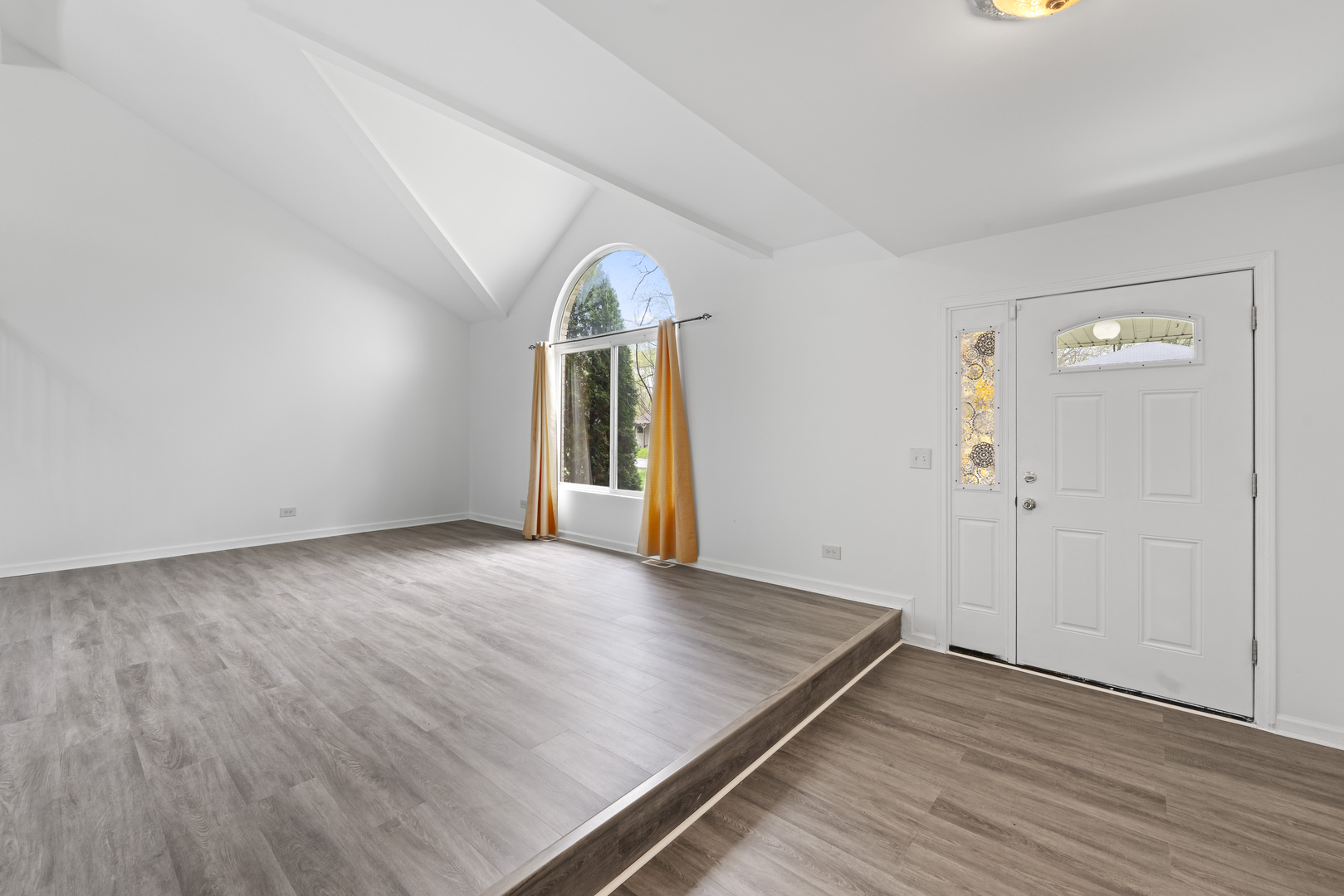 16215 S trumbull Avenue, Markham, IL 60428