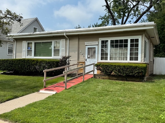 106 Elizabeth Street, Calumet City, IL 60409