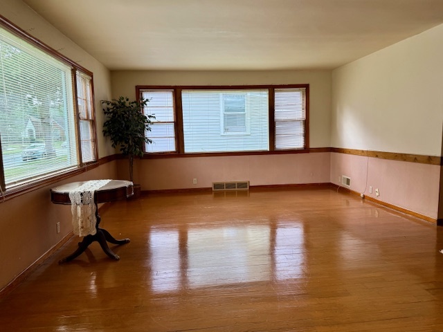 106 Elizabeth Street, Calumet City, IL 60409
