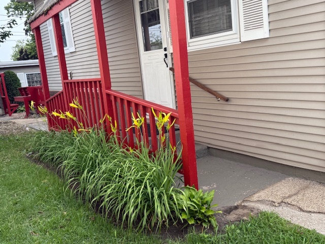 106 Elizabeth Street, Calumet City, IL 60409