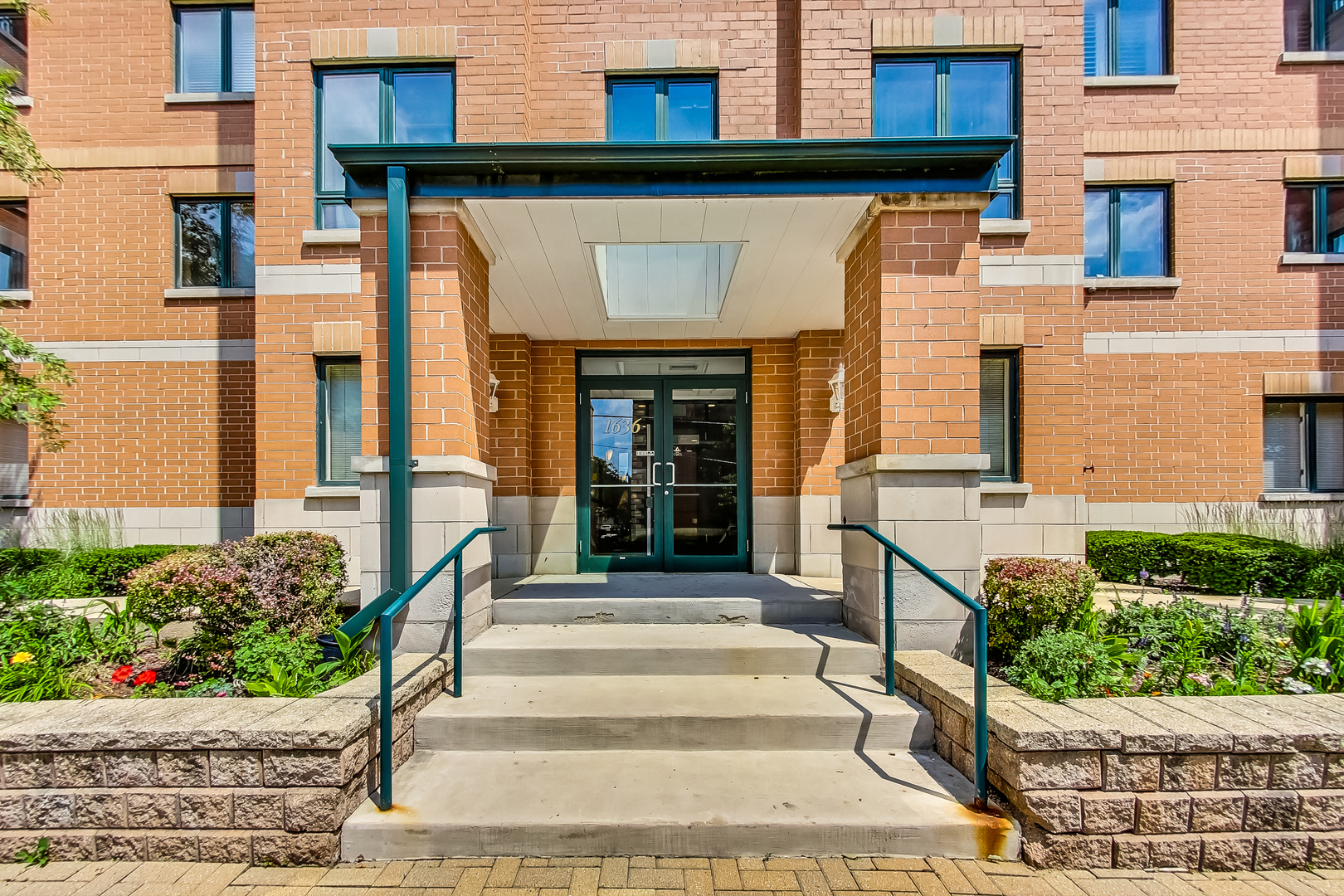 1636 Ashland Avenue #509, Des Plaines, IL 60016