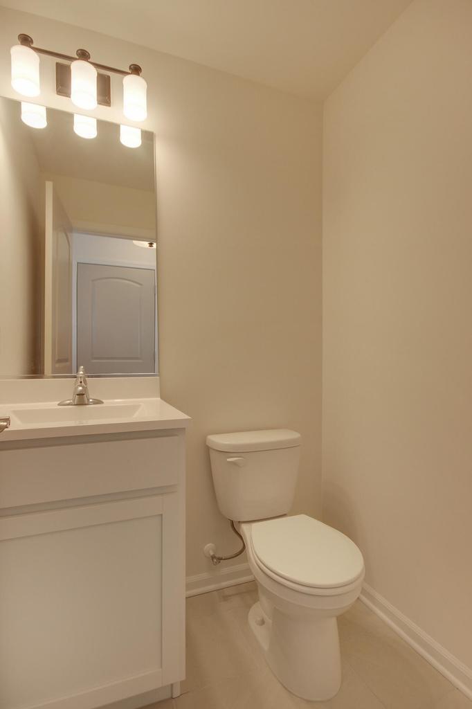 8247 Dylan Drive, Merrillville, IN 46410