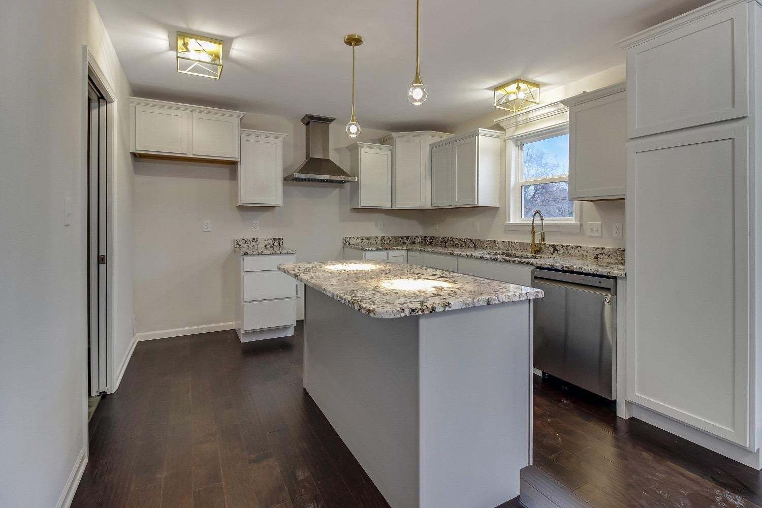 8247 Dylan Drive, Merrillville, IN 46410