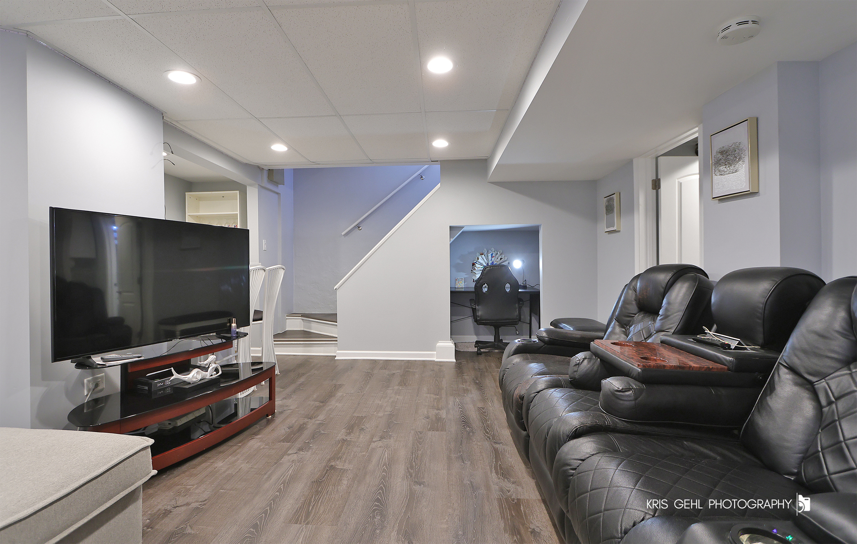 6847 W Foster Avenue, Chicago, IL 60656