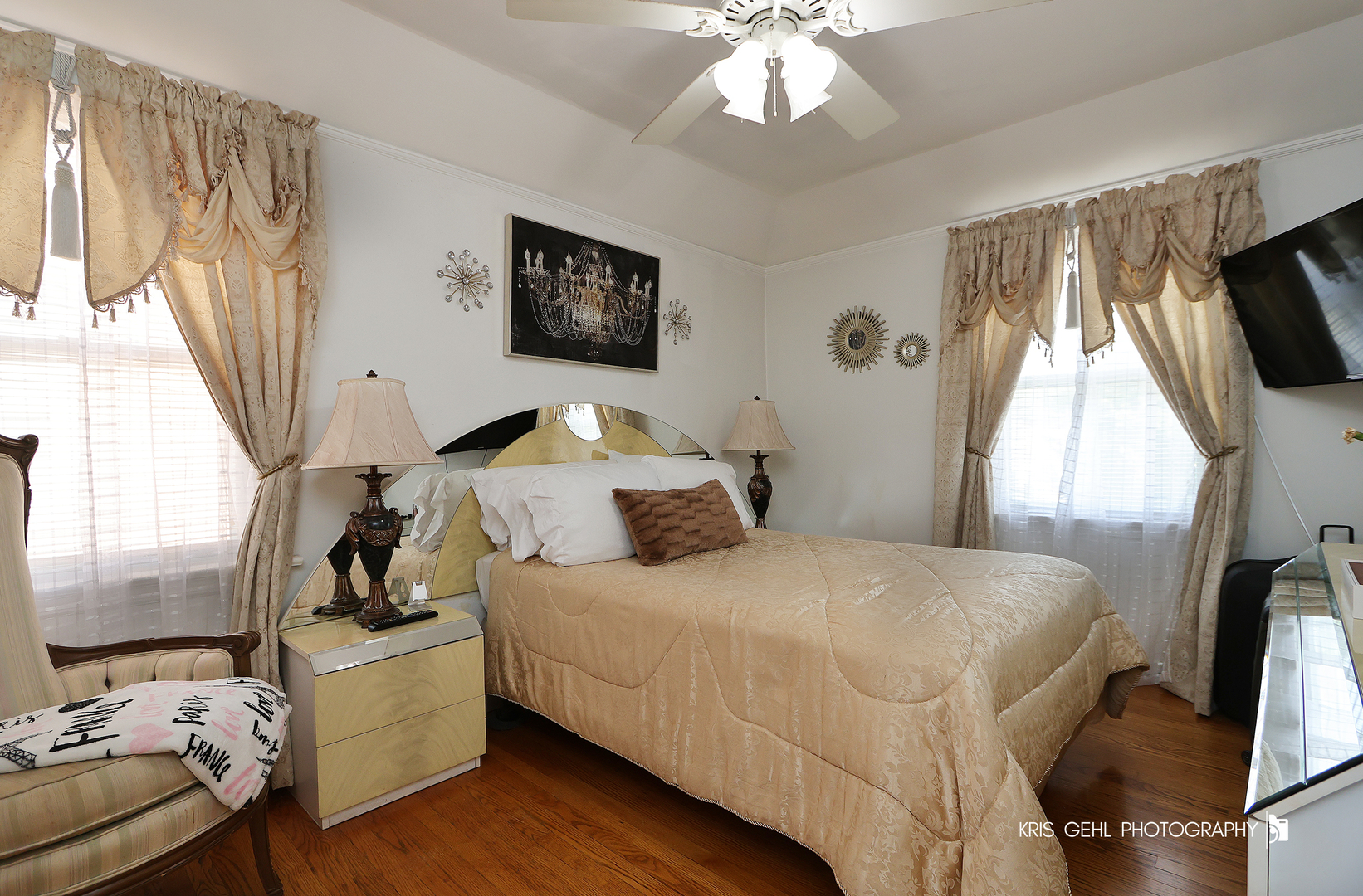 6847 W Foster Avenue, Chicago, IL 60656