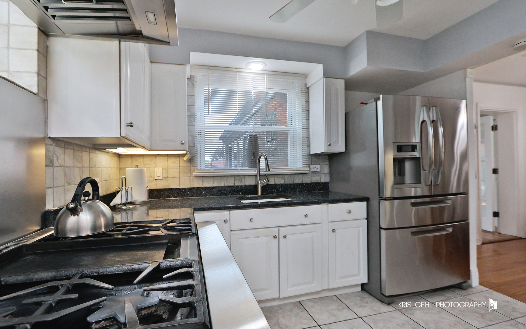 6847 W Foster Avenue, Chicago, IL 60656