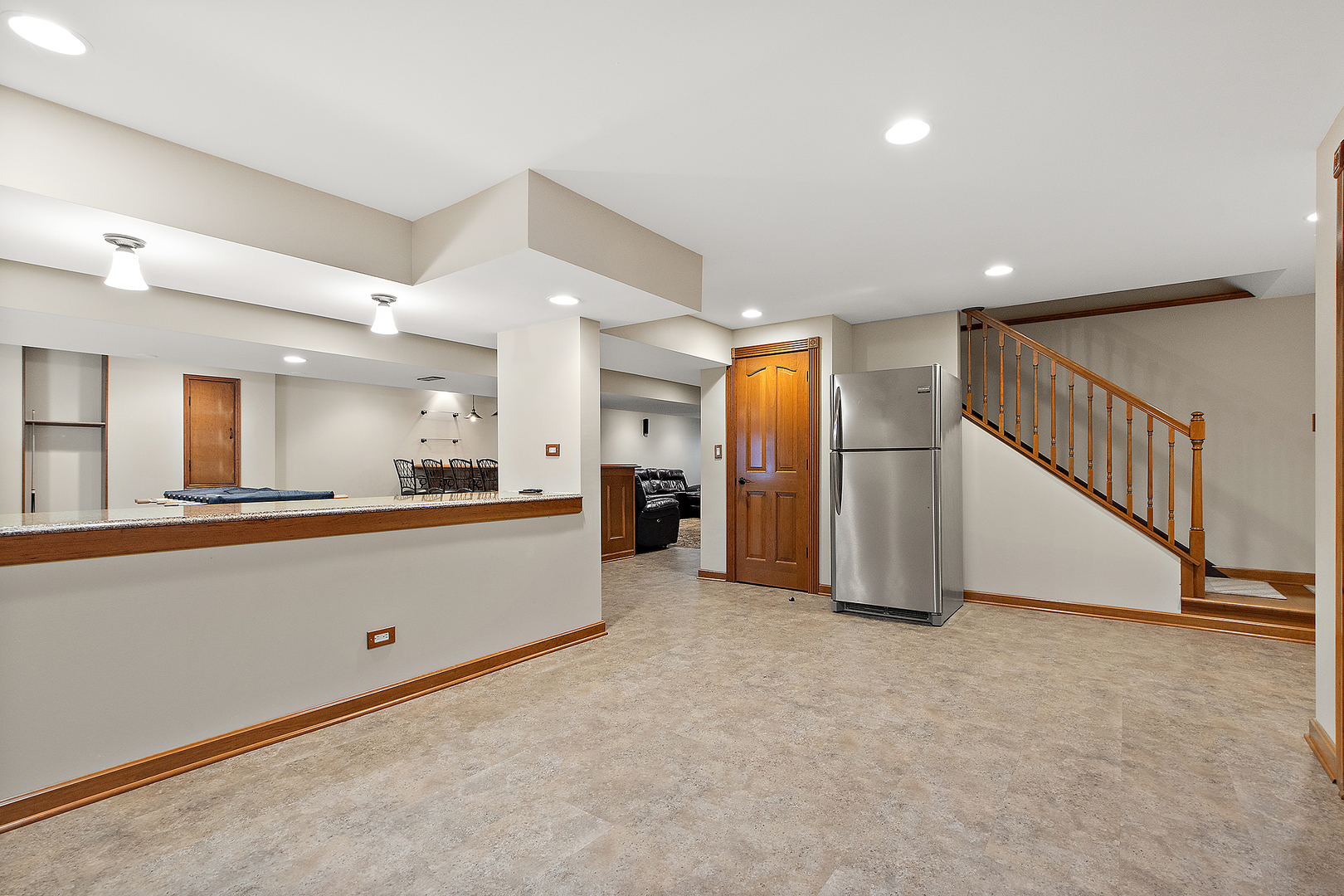 8643 SHIRE Court, Frankfort, IL 60423