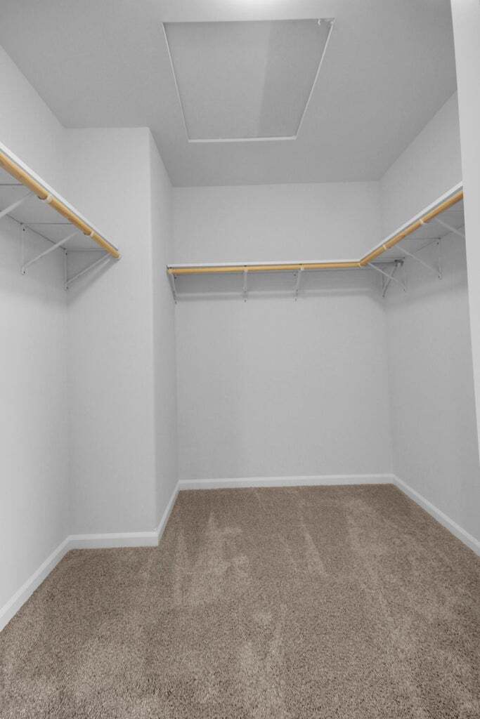 3008 W 82nd Place, Merrillville, IN 46410