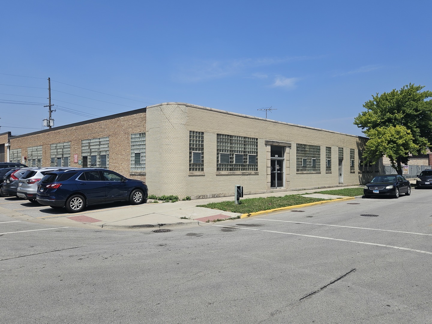 1441 S Circle Avenue, Forest Park, IL 60130