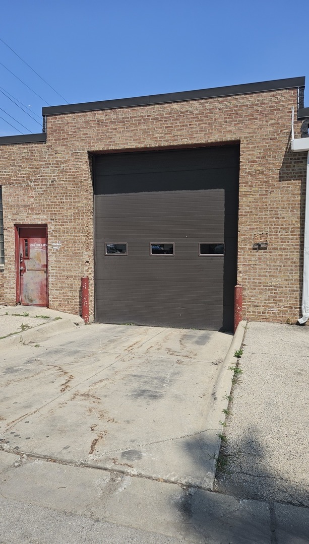 1441 S Circle Avenue, Forest Park, IL 60130