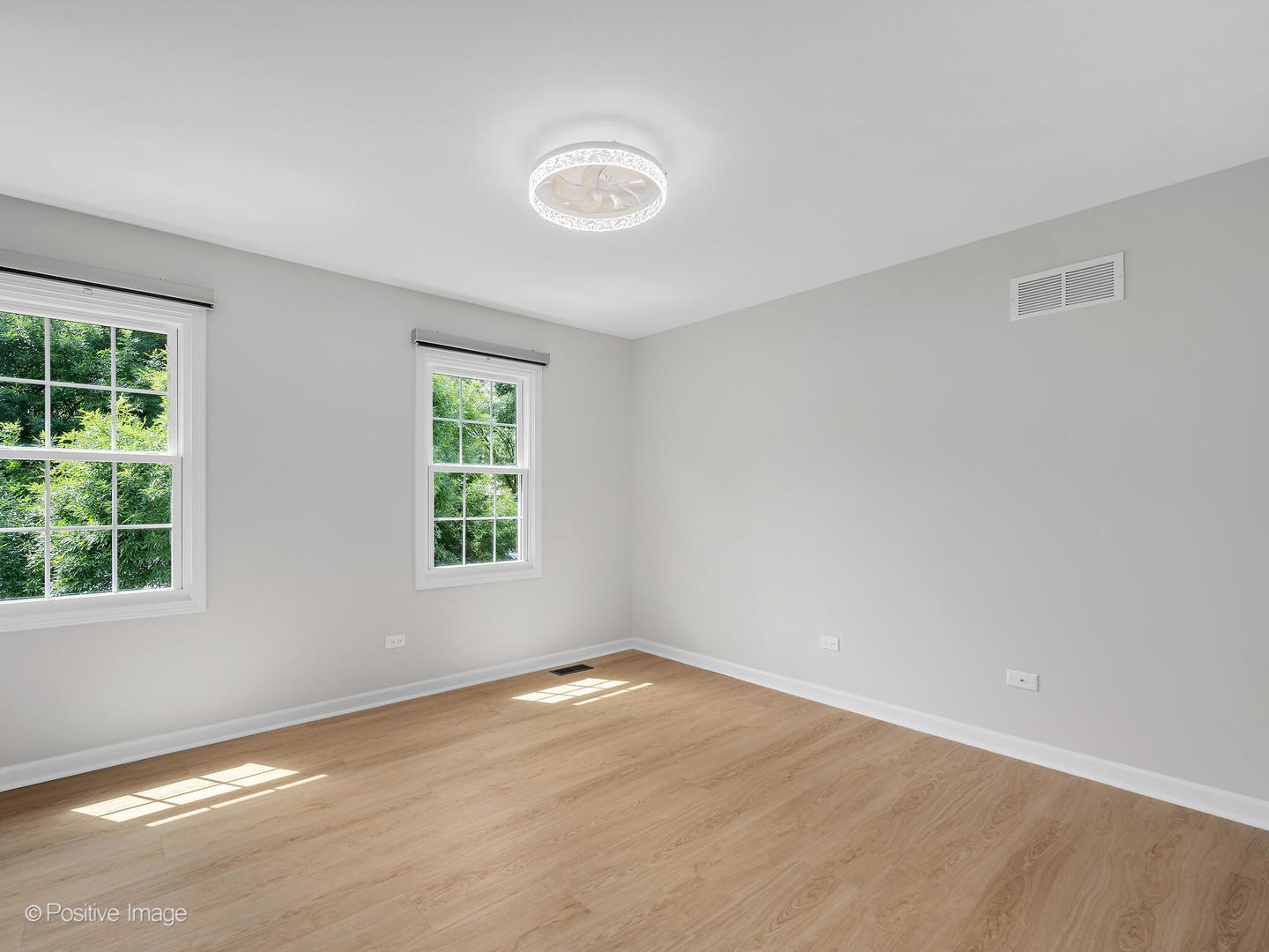 805 Potomac Avenue, Naperville, IL 60565