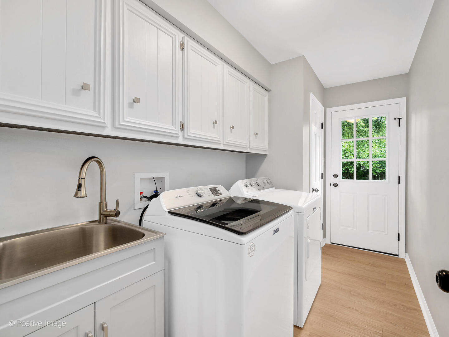 805 Potomac Avenue, Naperville, IL 60565